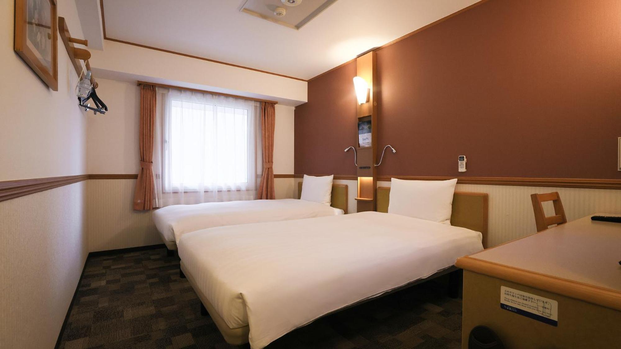 Toyoko Inn Kanazawa Kenrokuen Korimbo Exterior photo